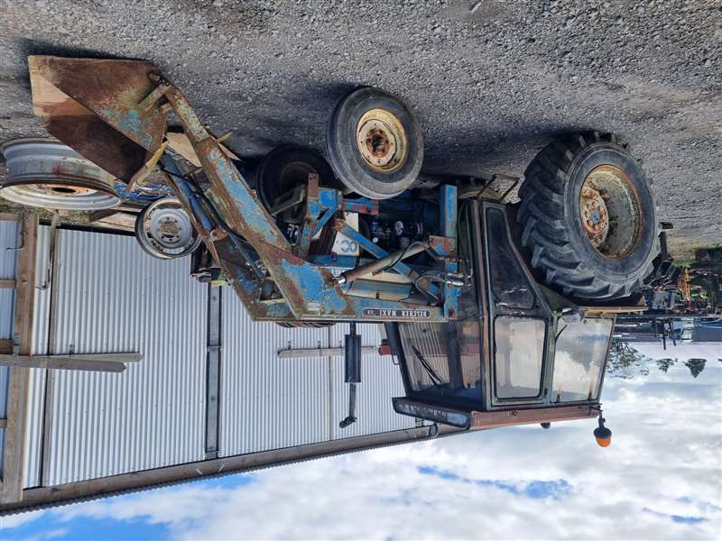 1985 Ford Tractor 4610