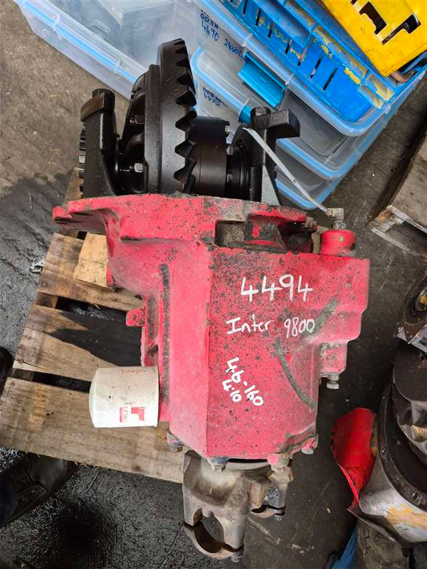International All Models 9800 EAGLE 9800 - Front Diff Head