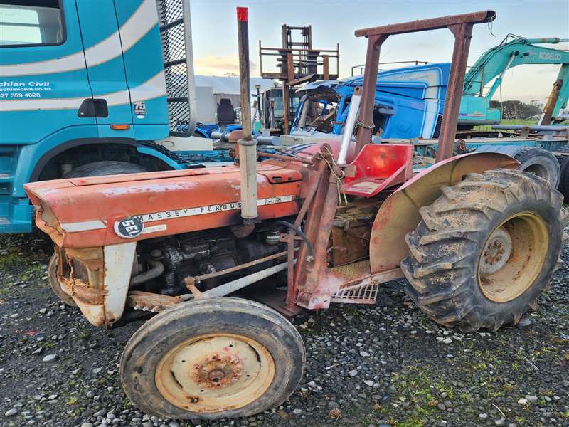 Massey Ferguson Tractor 135