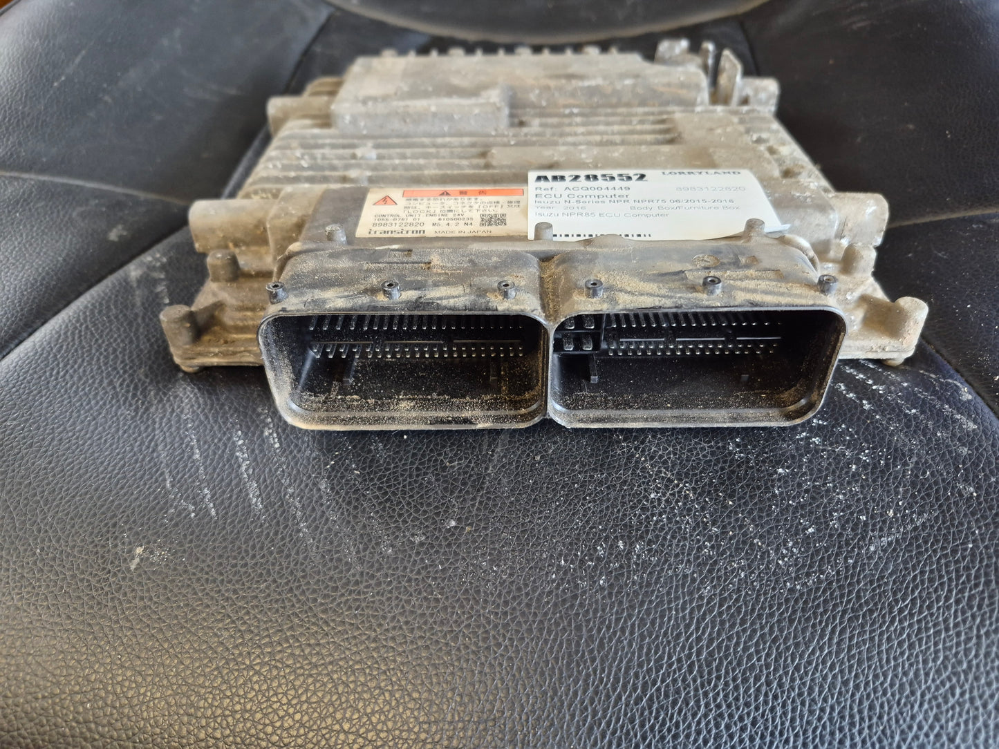 Isuzu N-Series NPR NPR85 - ECU PN: 8983122820