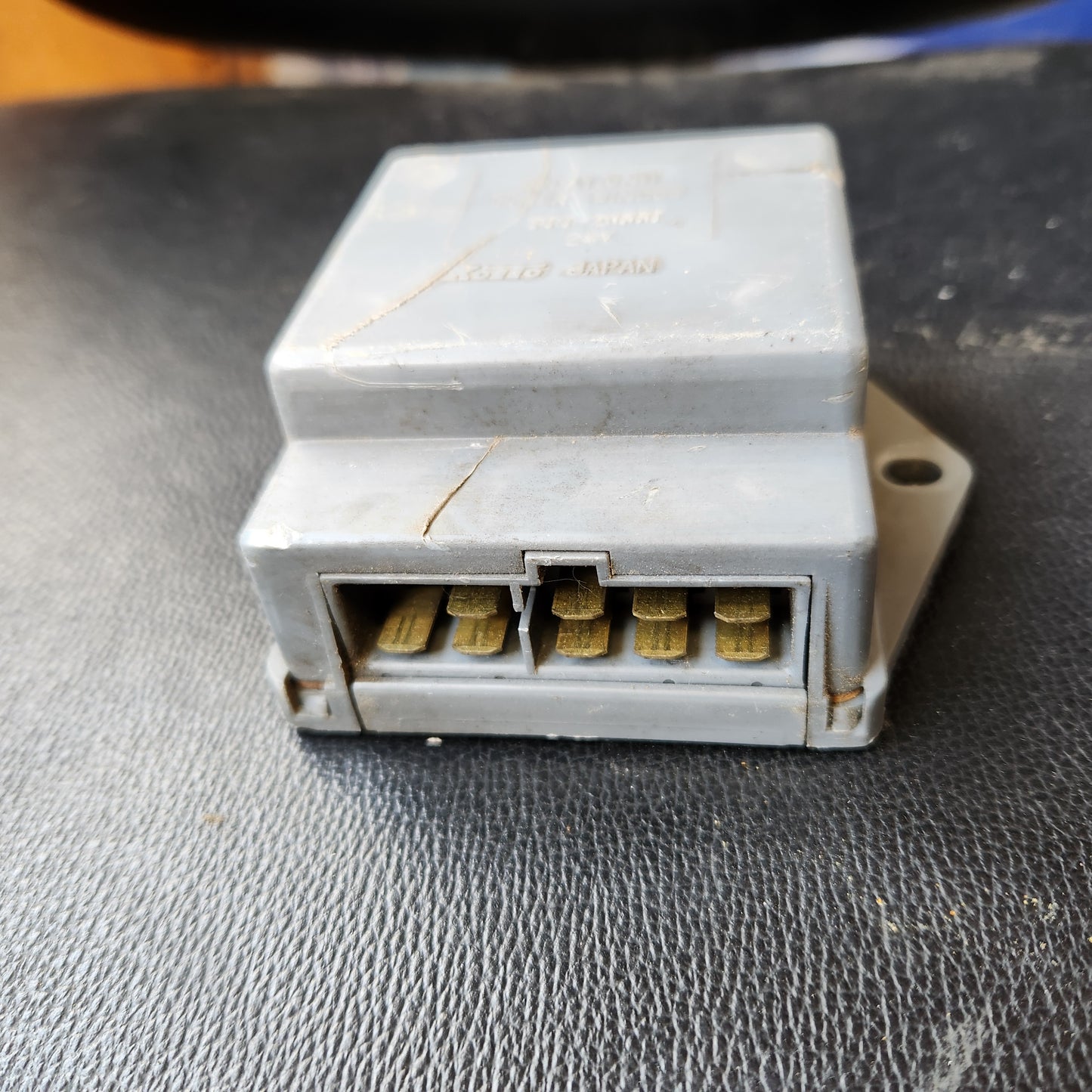 Isuzu F-Series FRR FRR32HB-3003674 - Window Control Relay PN: 333-21660