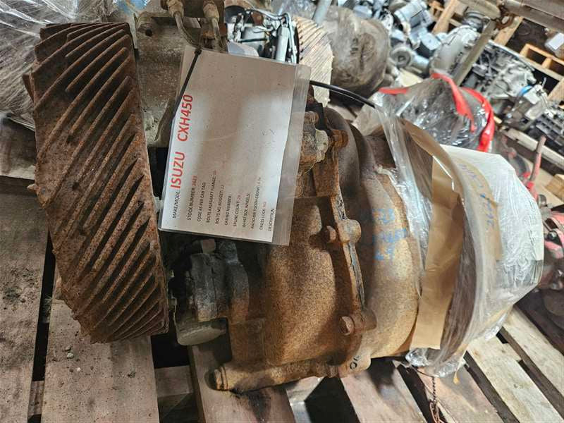Isuzu N-Series NRR nrr33c2-300284 - Front Diff Head PN: 2623
