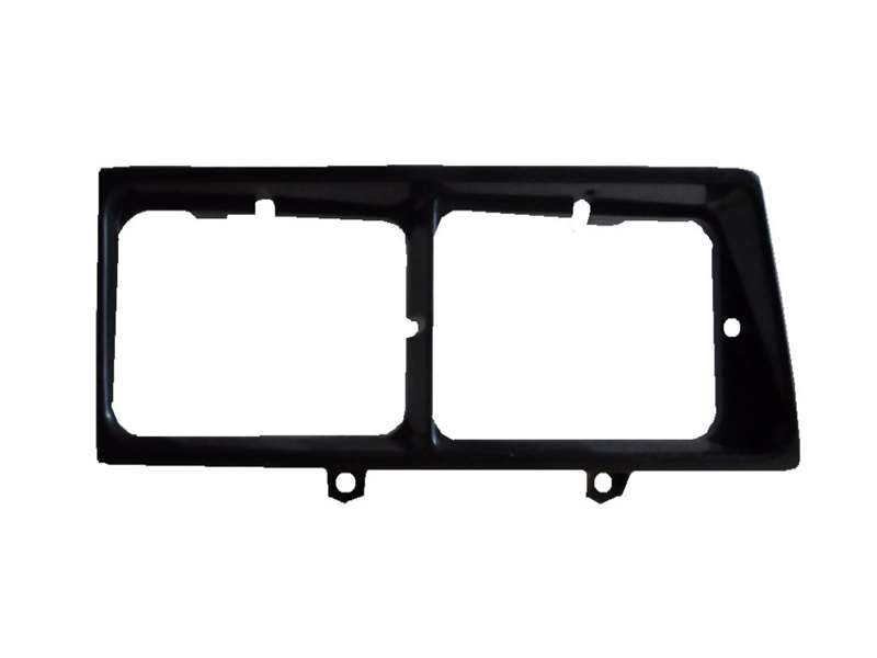 Mitsubishi Fuso FS FS418T - RH Head Lamp Garnish PN: MB0226R