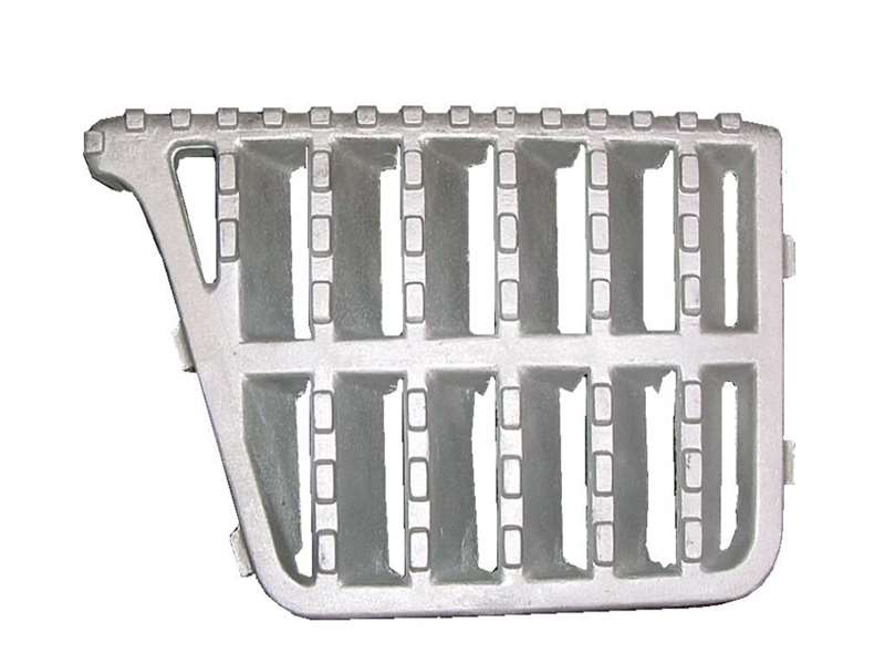 Isuzu F-Series 1996 onwards - RH Step Plate Upper PN: IZ0827R