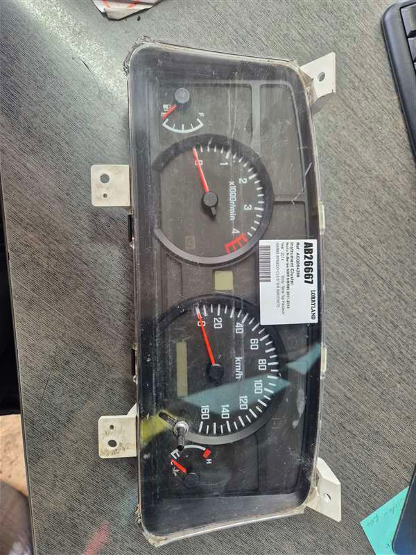 Isuzu N-Series NMR MNR85 - Instrument Cluster