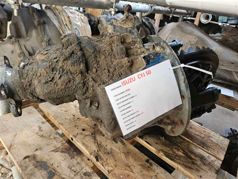Isuzu F-Series FRR xxx - Front Diff Head PN: 3156