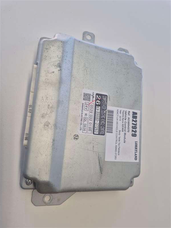 Toyota Dyna XZC605 XZU605 - Vehicle Control Module