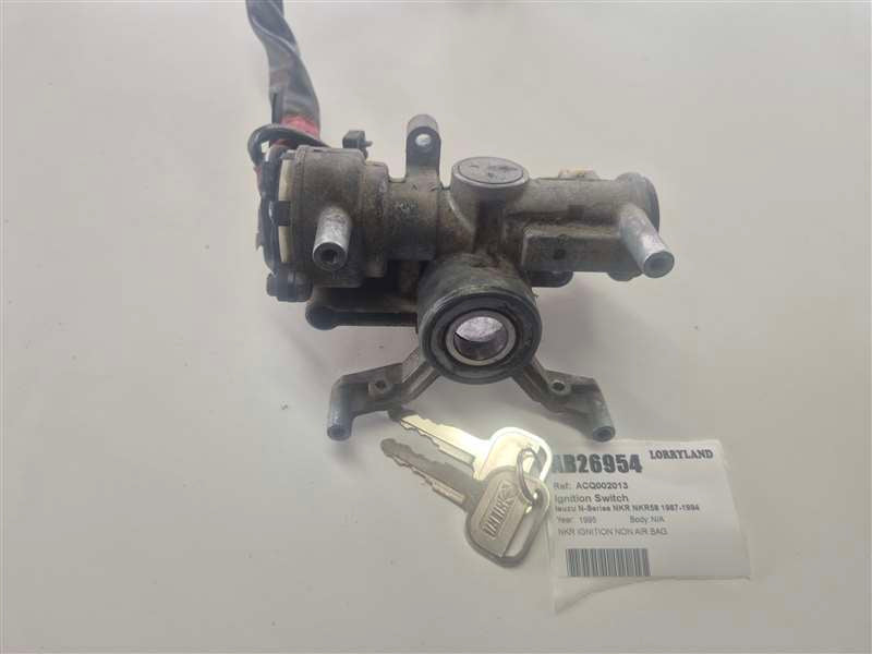 Isuzu N-Series NKR nkr58e-7409256 - Ignition Switch