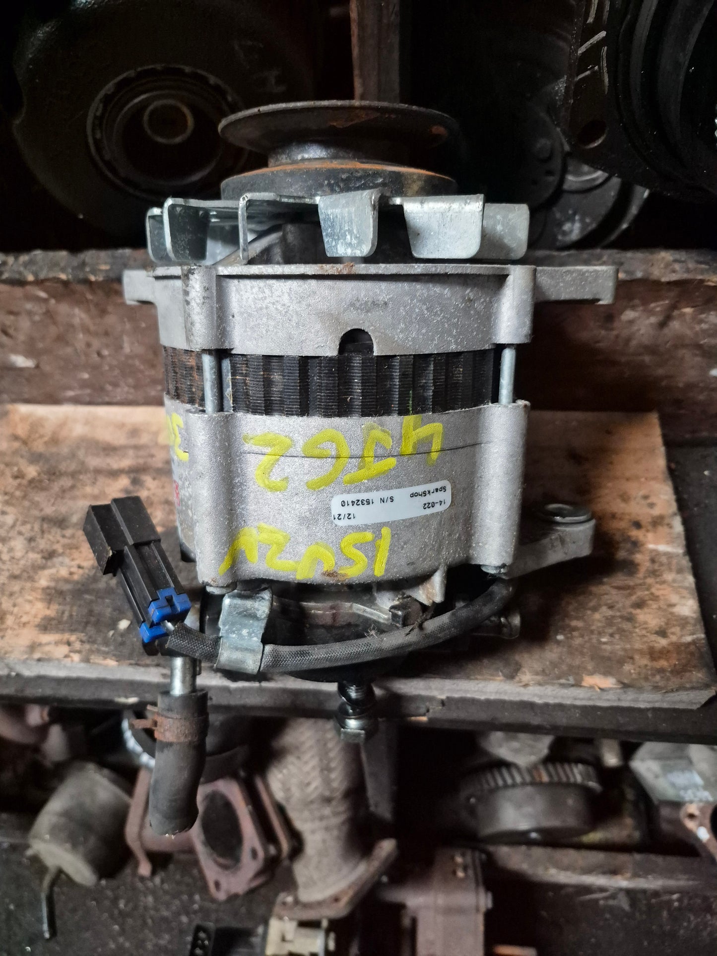 Isuzu N-Series NHR nhr55e-71441 - Generator