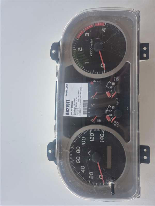 Hino 500 Series GH GH8JMMG - Instrument Cluster