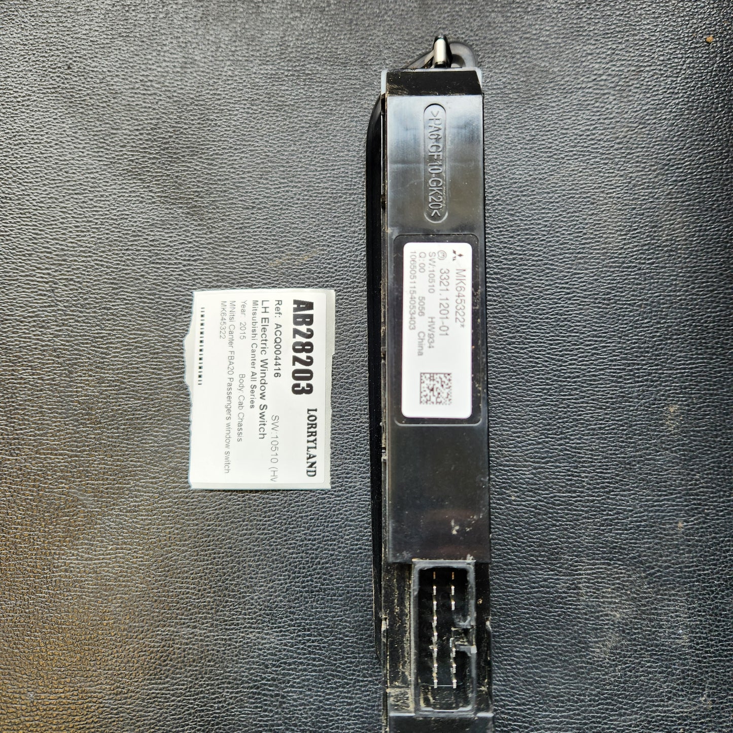Mitsubishi Canter All Series FBA20-542234 - LH Electric Window Switch PN: SW:10510 (HW934)