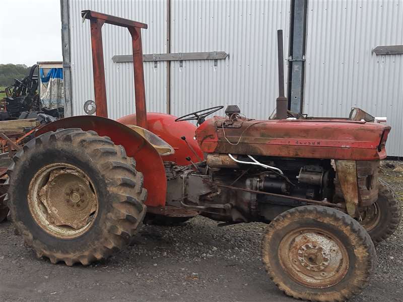 Massey Ferguson Tractor 135