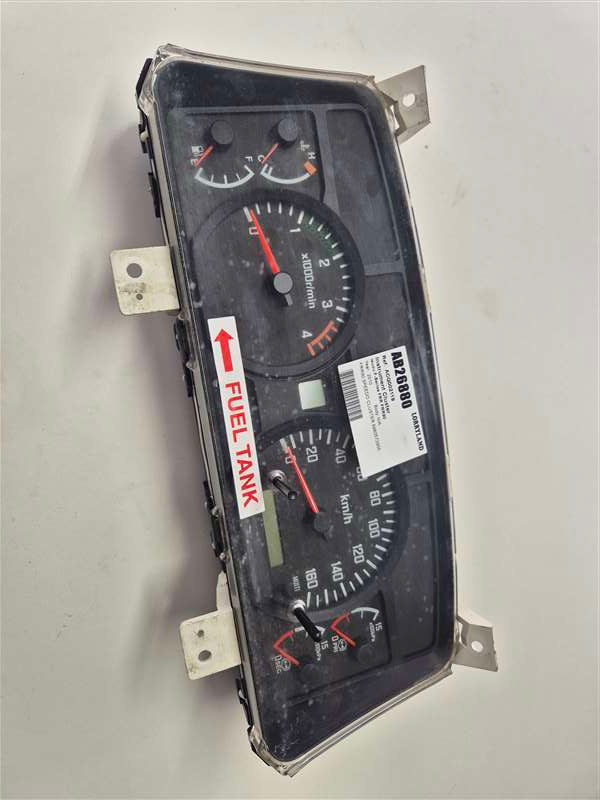 Isuzu F-Series FRR frr90-7019268 - Instrument Cluster