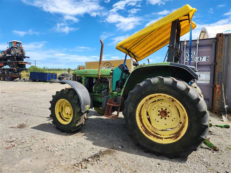 John Deere Tractor 6110