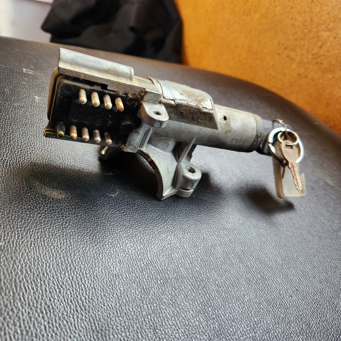 Volvo FH Series FH 1995-2002 FH12 V1.5 - Ignition Barrel and Key PN: gnition