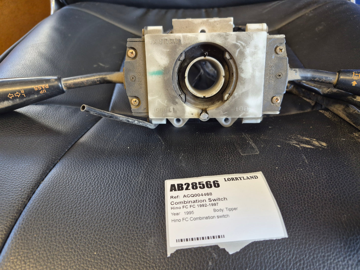 Hino 500 Series FC FC2JCA-11711 - Combination Switch