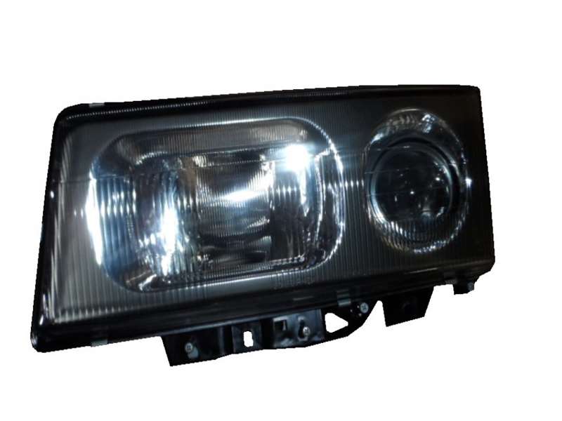 Mitsubishi Fuso Fighter FK6/FM6/FN6 2008-on - RH Head Lamp Late PN: MB0749R