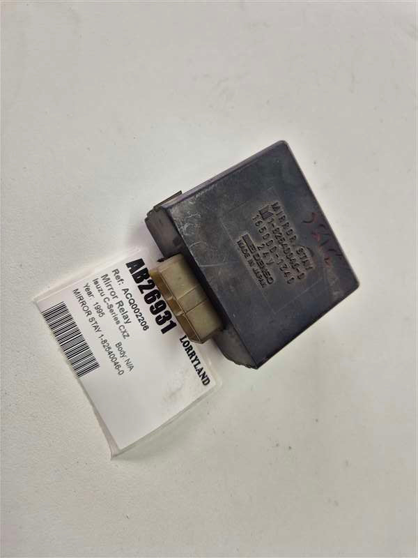 Isuzu C Series CXZ cyh50w1-3000163 - Mirror Relay