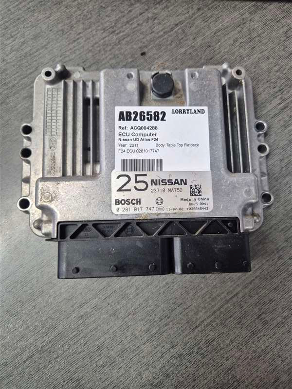 Nissan Atlas F24 SZ4F24-020438 - ECU
