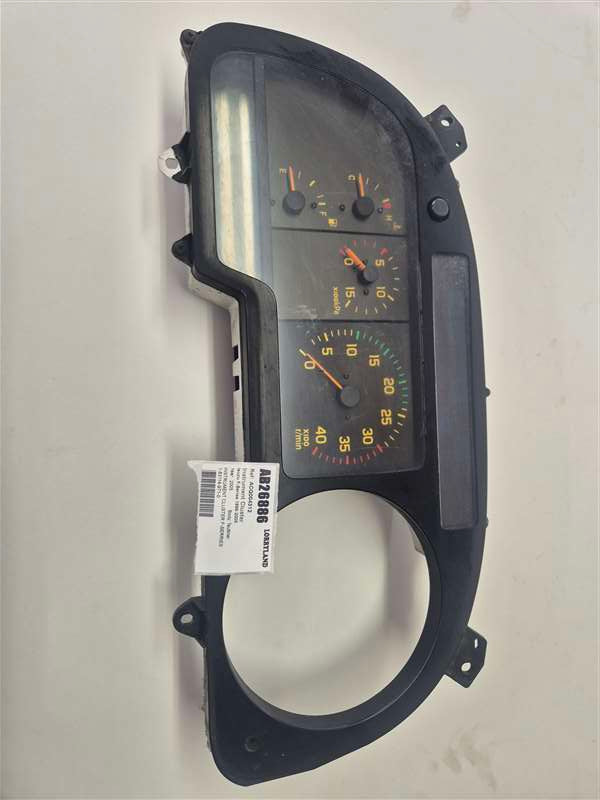 Isuzu F-Series 1996-2005 FRR33 - Instrument Cluster