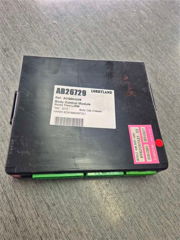 Mazda Titan LJR85 LJR85-703502 - Body Control Module