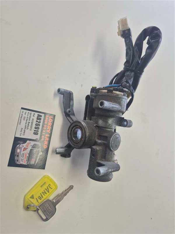 Isuzu N-Series NPR npr72l-7405318 - Ignition Switch