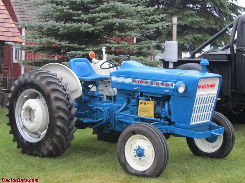 Ford Tractor 3000