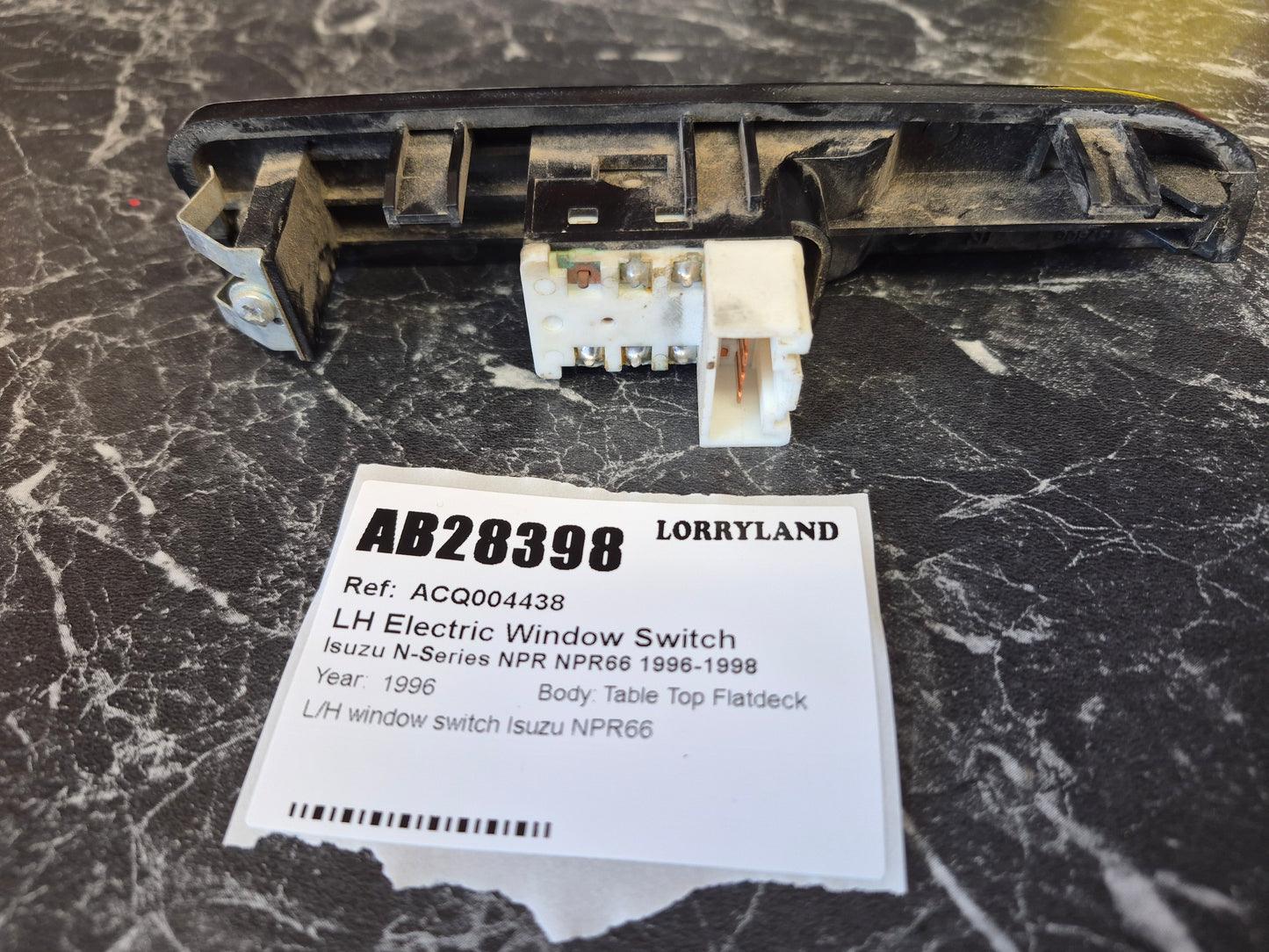 Isuzu N-Series NPR NPR66L-7425078 - LH Electric Window Switch