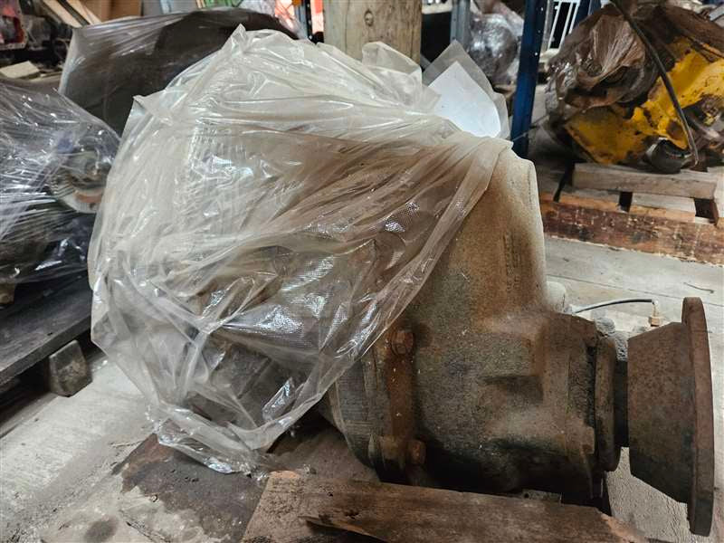 Ford Tractor 4600 - Front Diff Head PN: 107