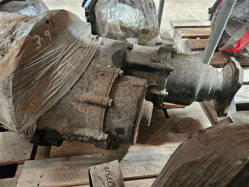 Isuzu N-Series NPR nkr81e 7011293 - Front Diff Head PN: 125