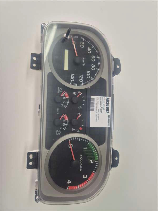 Hino 500 Series GH GH8MMG-UHU - Instrument Cluster
