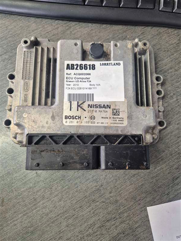 Nissan Atlas F24 tzf24-015354 - ECU
