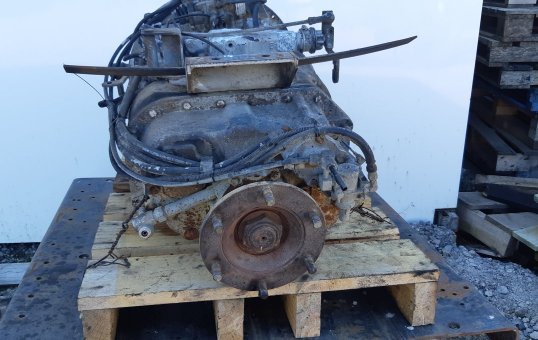 2003 Nissan Condor CG cgb450t-0352- Trans/Gearbox PN: 2924