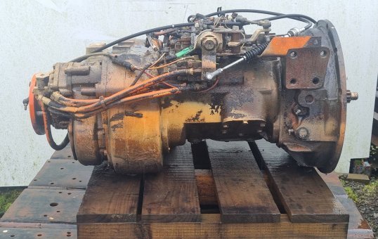 2002 Isuzu F-Series FVZ fvz1400- Trans/Gearbox PN: 3139