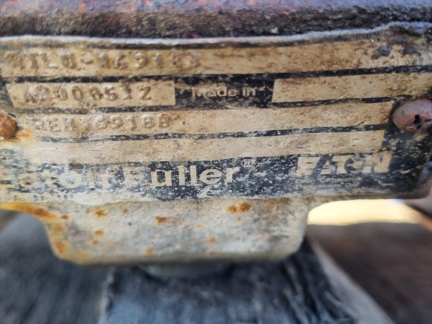 2011 Hino 700 Series All Series FY1EU- Trans/Gearbox PN: rtlo16918b Hino 700