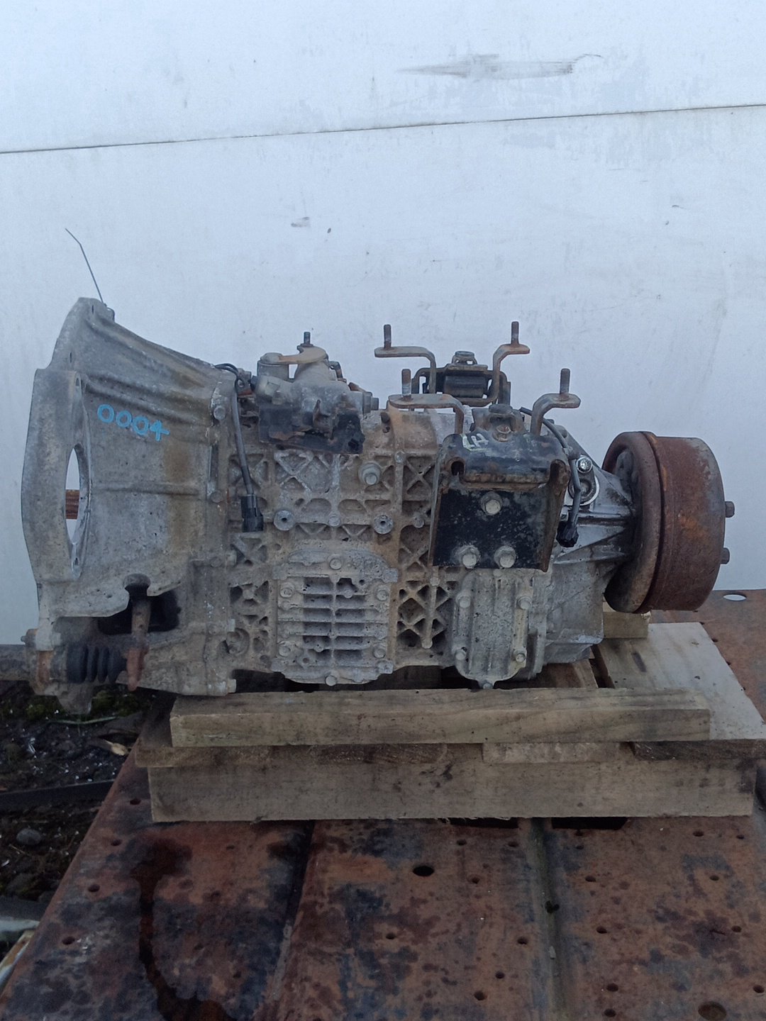 2011 Isuzu N-Series- Trans/Gearbox PN:
