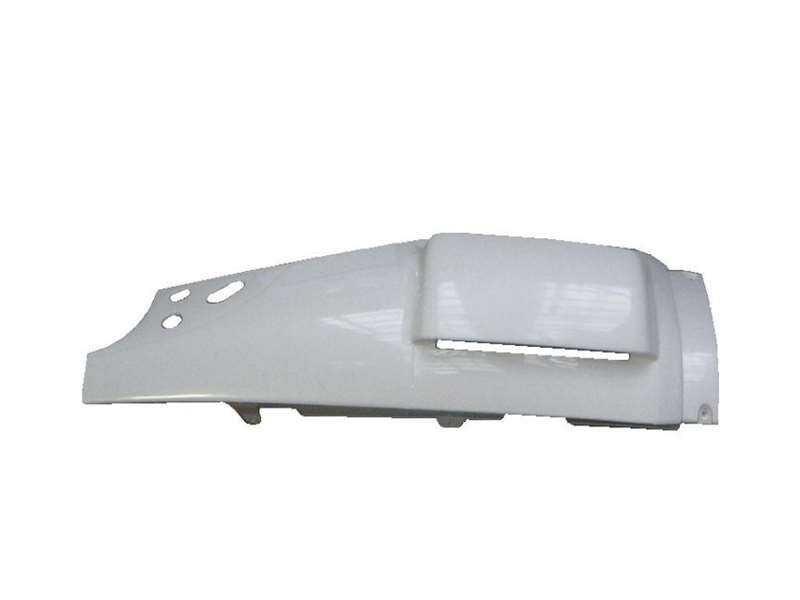 Isuzu GIGA 1997-on - Corner Panel With Vent PN: IZ0921L