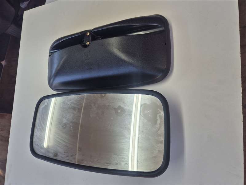 Isuzu GIGA 1997-on - Mirror Head single glass 20mm pole PN: IZ093U