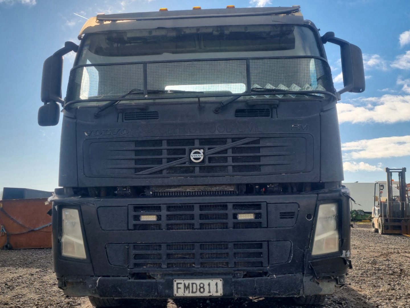 2010 Volvo 480 E YV5JSW0G7AD132545