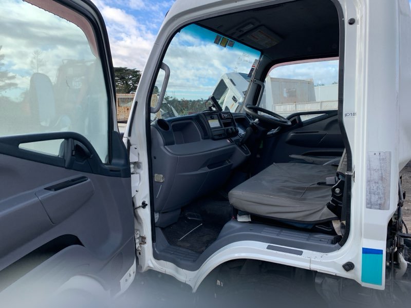 2011 Mitsubishi Canter FEA/FEB 2011-on FEA50-500034