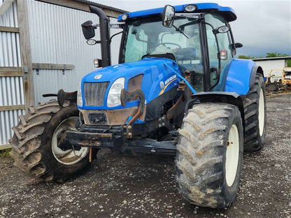 2014 New Holland Tractor T6 150.T6.150