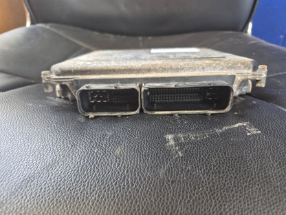 Isuzu N-Series NLR NLR85 - ECU PN: 8980399477   01