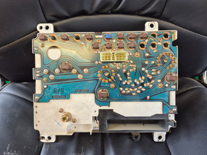 Hino 500 Series FF FF3HMA-10172 - Instrument Cluster PN: 69635-980