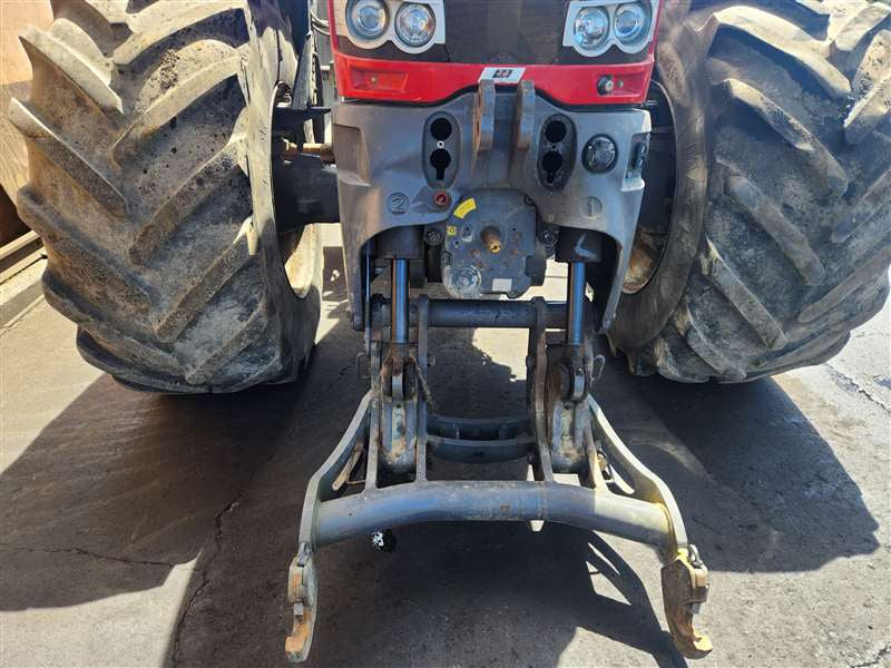 2012 Massey Ferguson Tractor 8680 C144027