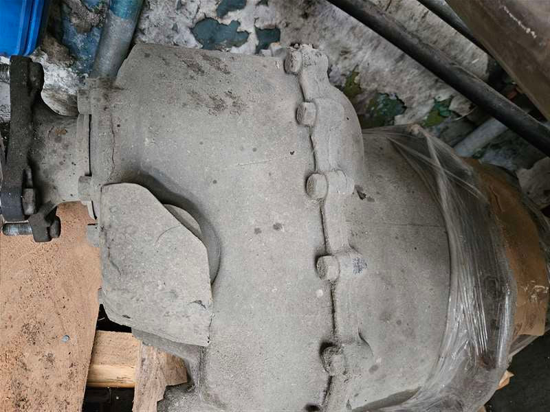 Hino 500 Series FM "     " - Front Diff Head  PN: 2825