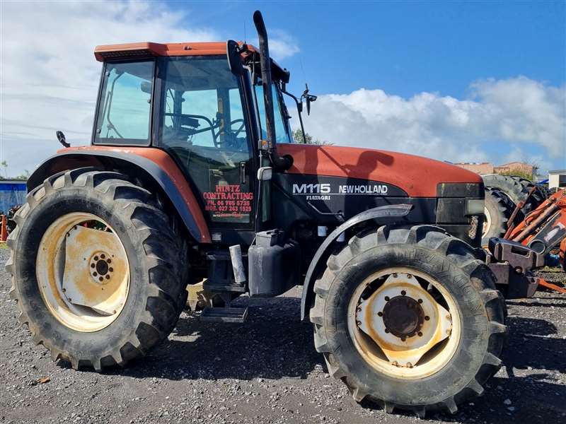 1996 New Holland Tractor M115