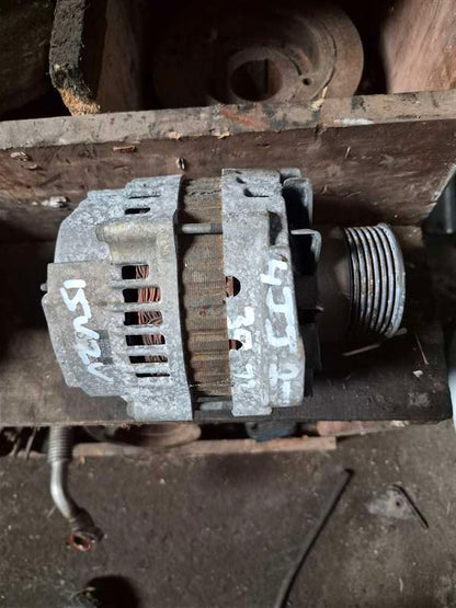 Mazda Titan LNR85 lkr85-7001587 - Alternator
