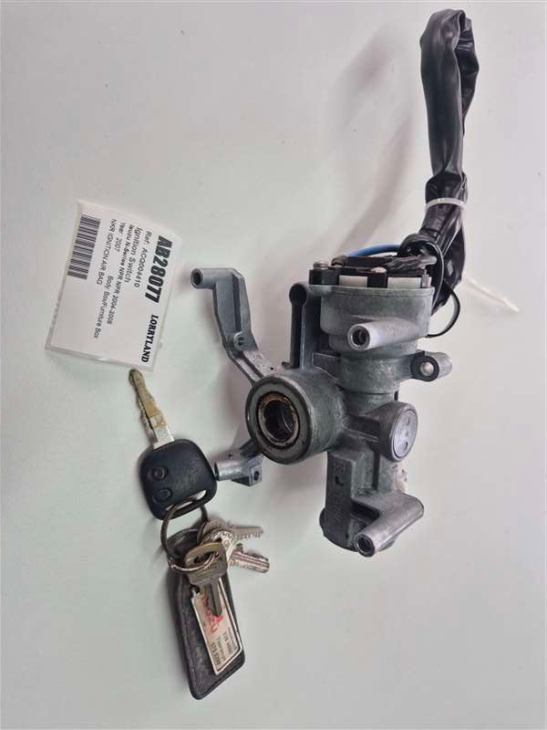 Isuzu N-Series NPR NPR75 - Ignition Switch