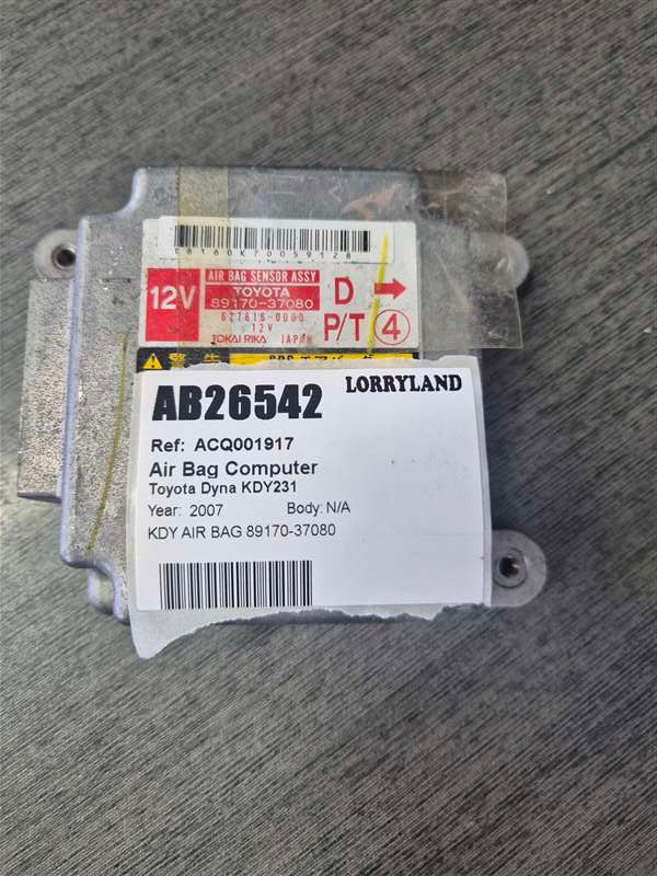 Toyota Dyna KDY231 kyd231-8000313 - SRS Control Module