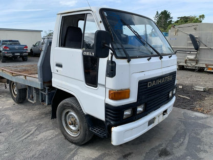 1995 Daihatsu Delta 1985-1999 V57